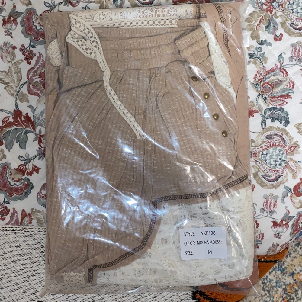 POL NWT Pattern Patchwork Detail Rib Knit Jogger Pants - Picture 5 of 5